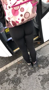 College girl tight leggings