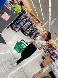 Nice supermarket girls