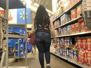 Fat ass latina teen working
