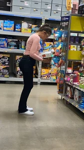 Beautiful Fit Caucasian in tight jeans (BUBBLE BUTT)