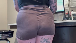 Close Up with Upshot. Hot Ass Tattooed Alt. Babe In Spandex Shorts. OC