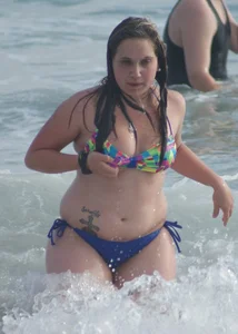 Beach and bikini candid girls