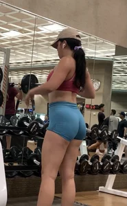 Blue spandex shorts teen ass, perfect booty w VTL at gym