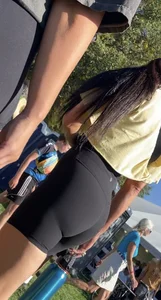 Double trouble lulu milfs out in the sun