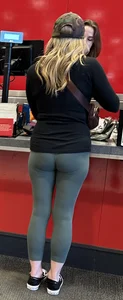 Fit blonde milf with a GREAT ass in skin tight leggings