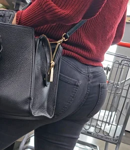 Juicy ass shorty latina in dark grey guess jeans (gif)