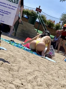 Thick almost naked Latina liked the attention
