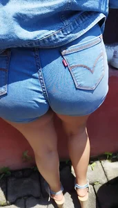 A closer look at my neighbour
