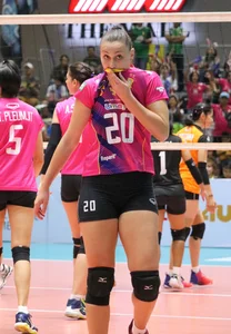 Thai candid volleyball girls