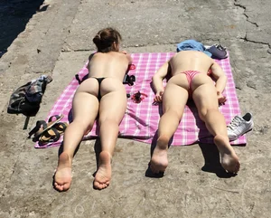 Hot girls chilling at the beach hot creepshots collection