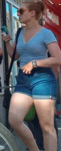 Hot stocky ladies in tight shorts and jeans on the street