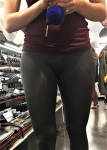 Hot employee at Sephora with an incredible ass
