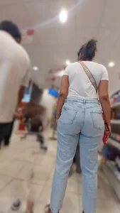 Tall Arabic Duo in Jeans
