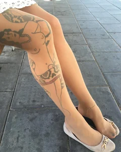 Hot tattooed legs in pantyhose and feet in flats (shoe dangle) street and bus closeups
