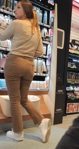 Brunette with nice thick butt