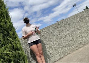 Thick college slut in shorts