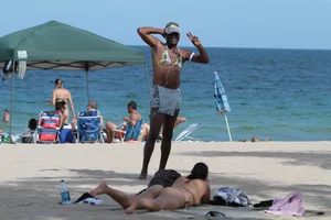 Riviera Beach, Florida tons of sexy bikini babes