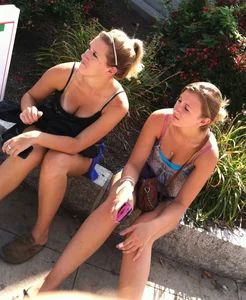Candid boobs, nip slip and downblouse pics