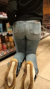 Dutch asses in jeans! (OC)