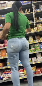 Hottest Latina Miami MILF  VPL in Tight Jeans (MEGAPOST)
