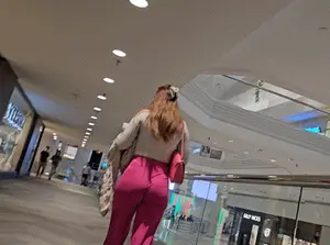 (GIFS) Latina Milf Nice Ass in Hot Pink Trousers