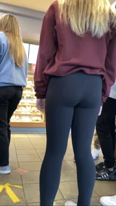 I think those are LuLu’s !??