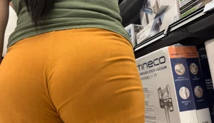 Pregnant Latina W/ VPL