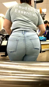Cashier thick ass mmmm mmm