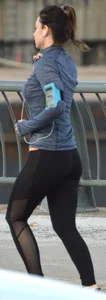 Runner babe in leggings with a nice ass