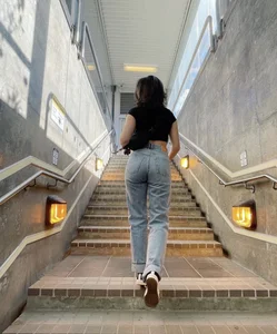 Hot And Tall Skinny Candid Girl in Blue Jeans Walking Up the Stairs Creepshot