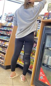 Leg brace girl shows round butt