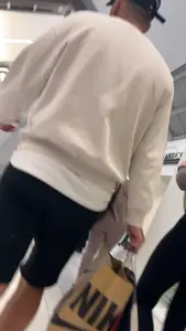 Fit Latina shopping (oc)