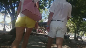 Milf in yellow shorts with vpl and a wedgie