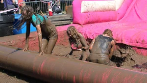 Bristol Pretty Muddy 5k race girls 2018
