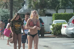 Deerfield Beach bikini girls