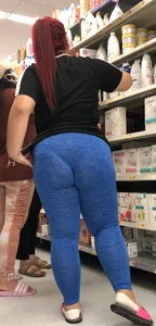 [OC Covid-era catch] Hot thick redhead Latina MILF VPL Wedgie Walmart