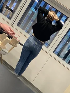 Girl in Jeans at the Office Creepshots Gallery