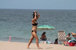 Riviera Beach, Florida tons of sexy bikini babes