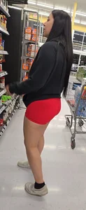 Tight athletic pink shorts Latina