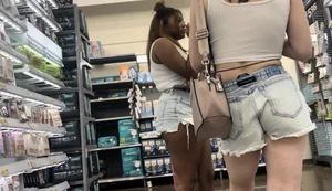 Hungry Ebony In Jean Shorts With Tight Wedgie