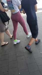 LEGGINGS Hottie with nice Ass in Leggings
