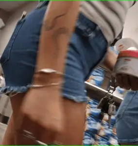 2 Fine Latina Babes in jean shorts