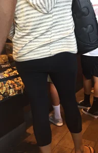 Candid girls in leggings and tights