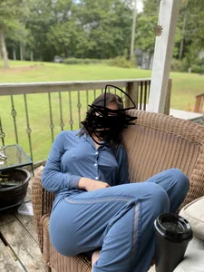 Hot non-candid GF sexy photos