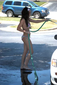 Various sexy girls at car washes in bikinis