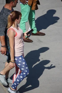 Girl out in USA leggings with decent ass