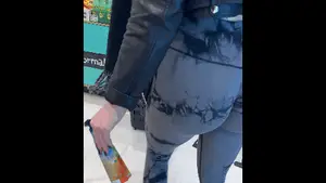 Jiggle big ass spandex