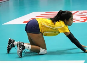 Thai candid volleyball girls