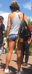 Girl in Mini Shorts and a Singlet Park Candid Pic