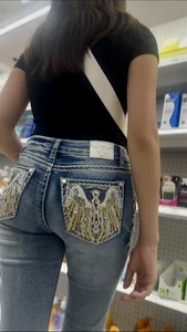 Fat asses in jeans - which is your fav? (OC)